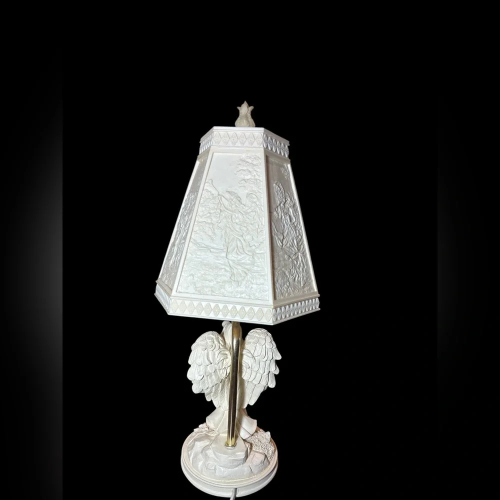 Vintage Angel Table Lamp Cream White Relief Shade Cherub Base Cottage Decor